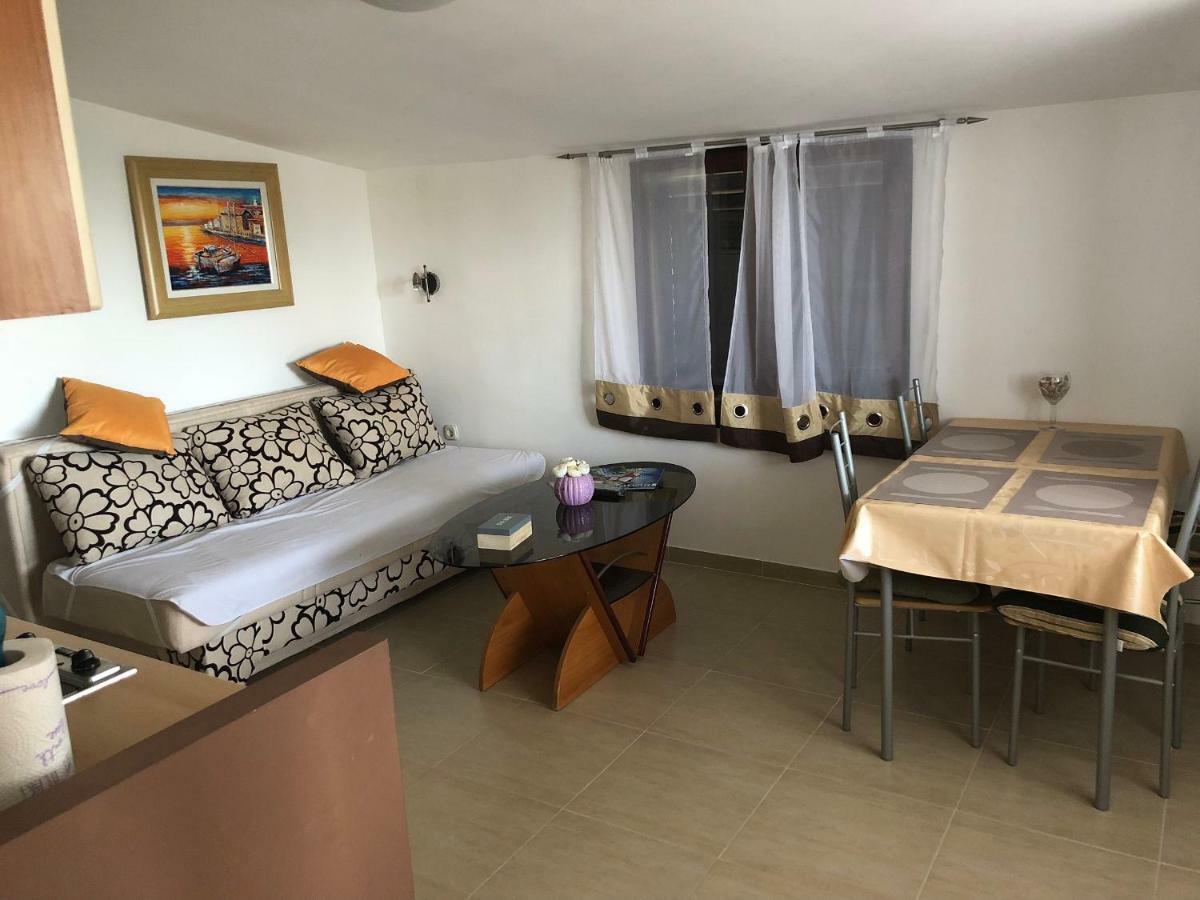 Apartment Leon & Grga Sibuljina Екстер'єр фото