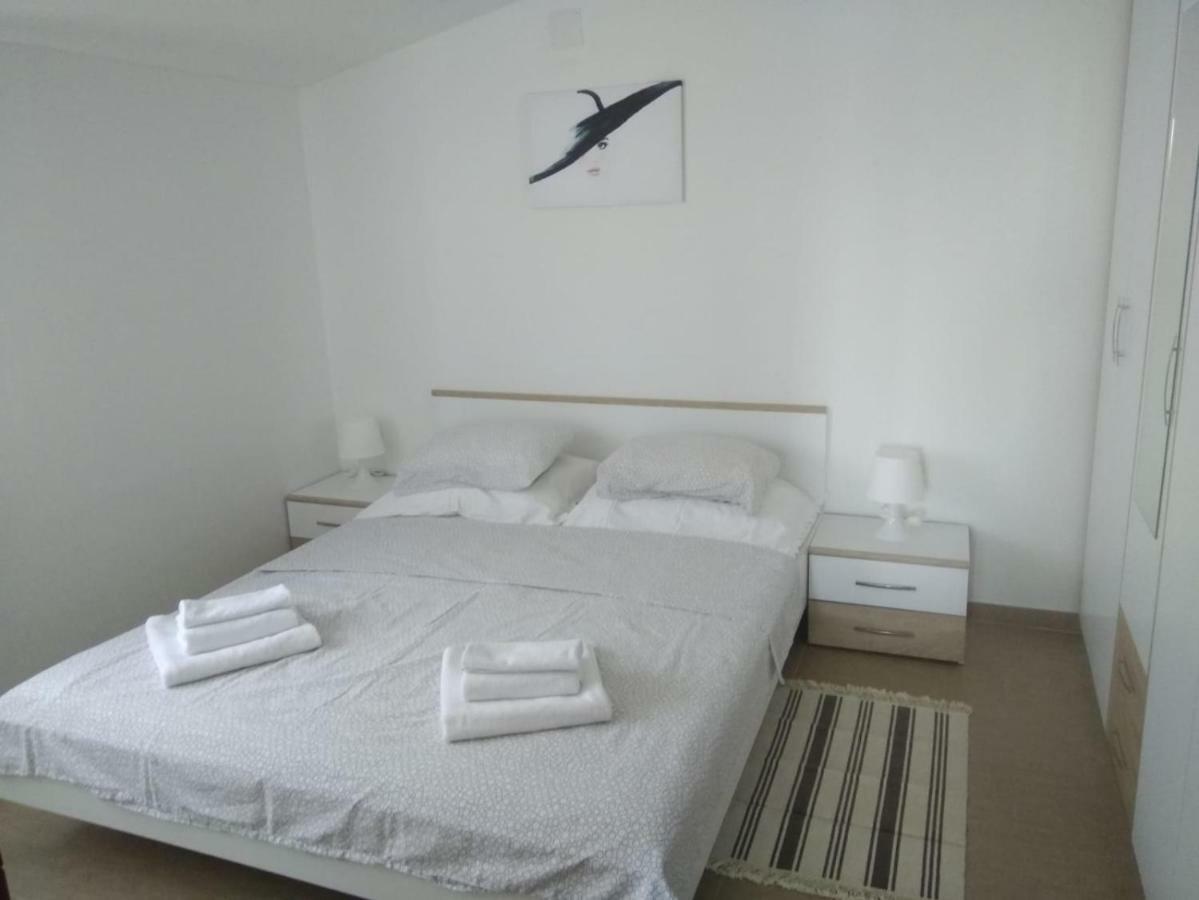 Apartment Leon & Grga Sibuljina Екстер'єр фото